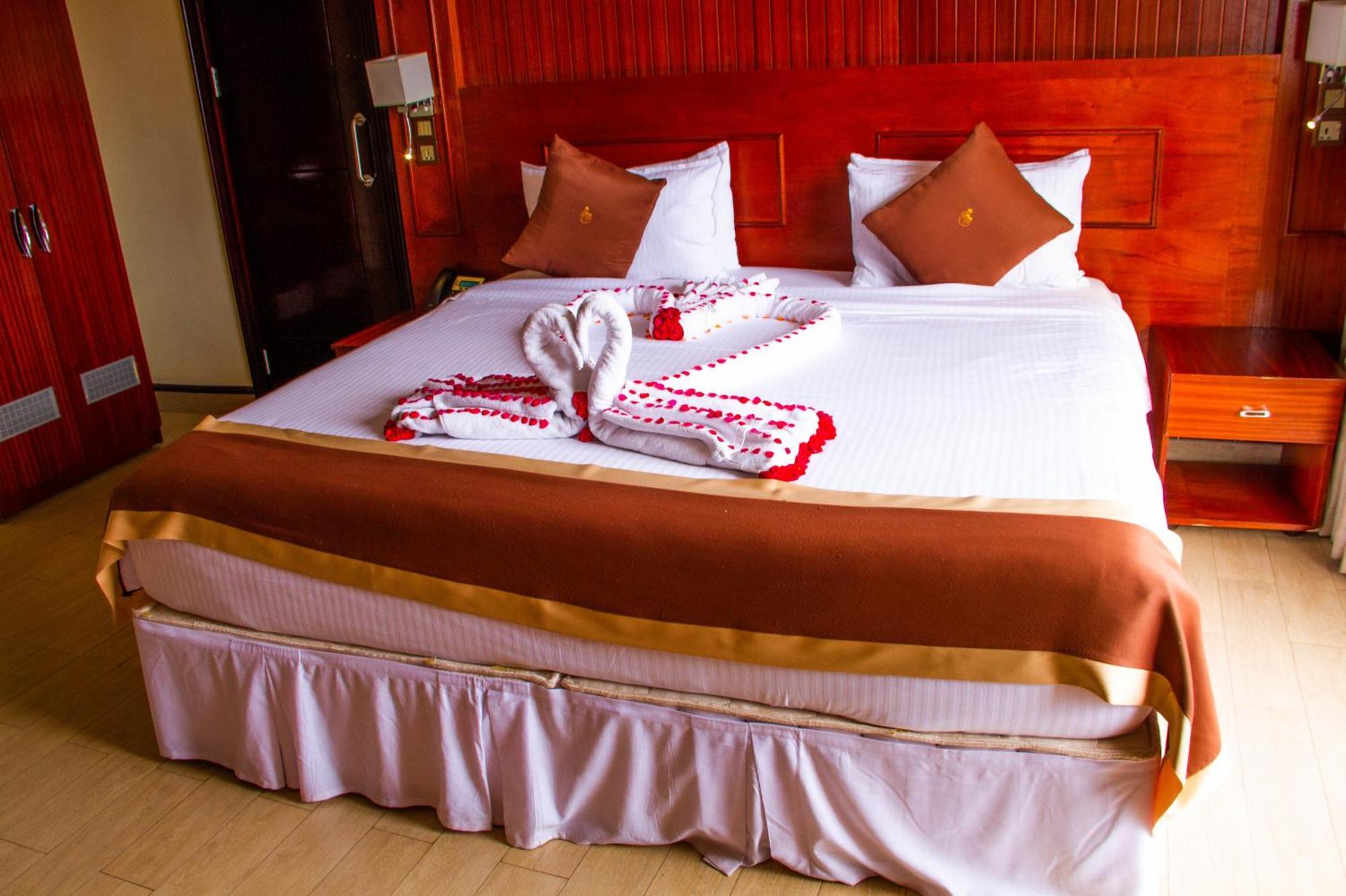 Sainte Famille Hotel Kigali Exterior photo