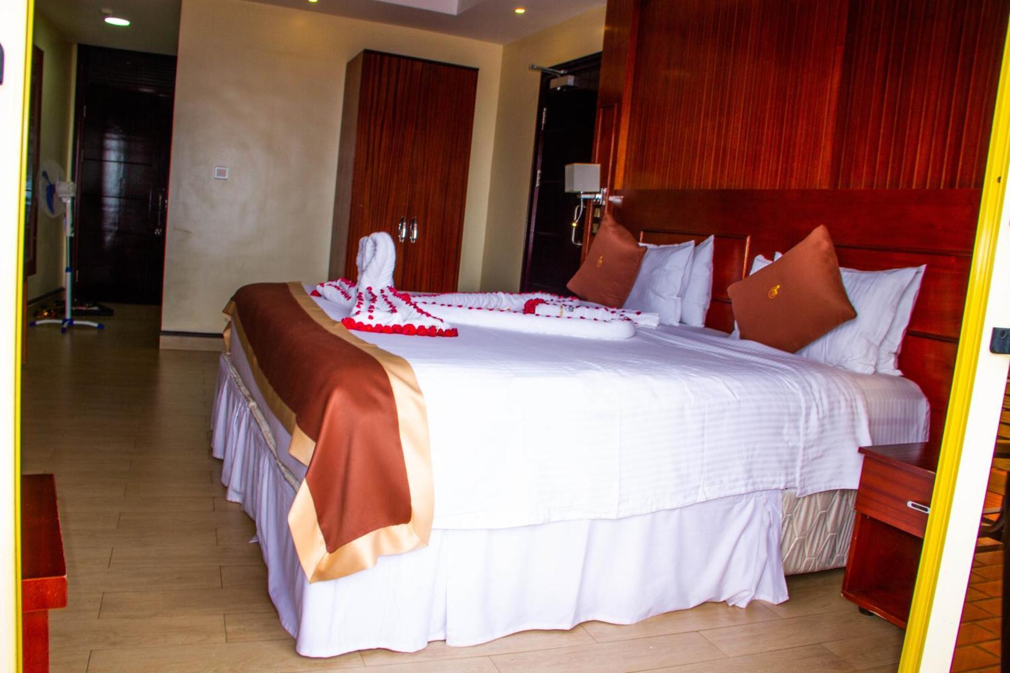 Sainte Famille Hotel Kigali Exterior photo