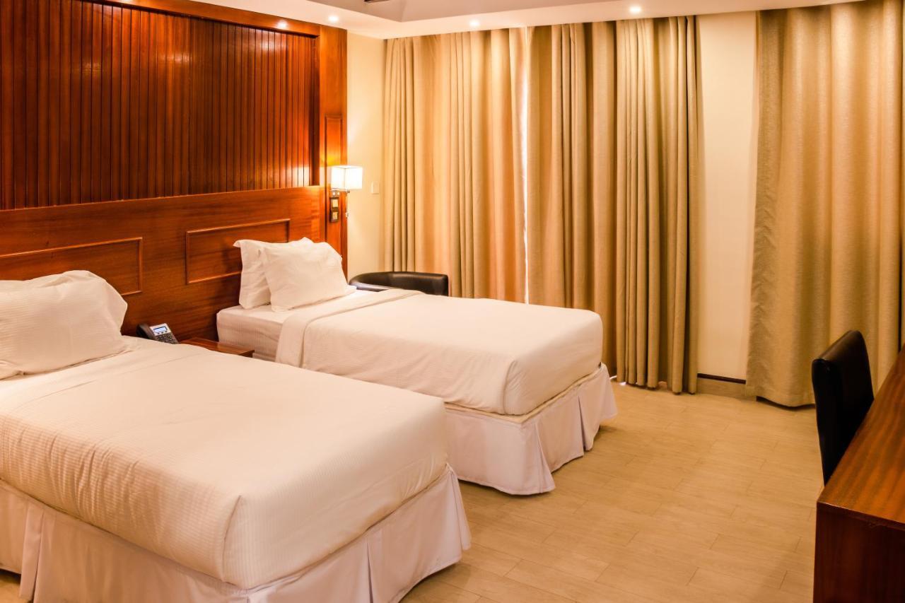 Sainte Famille Hotel Kigali Exterior photo