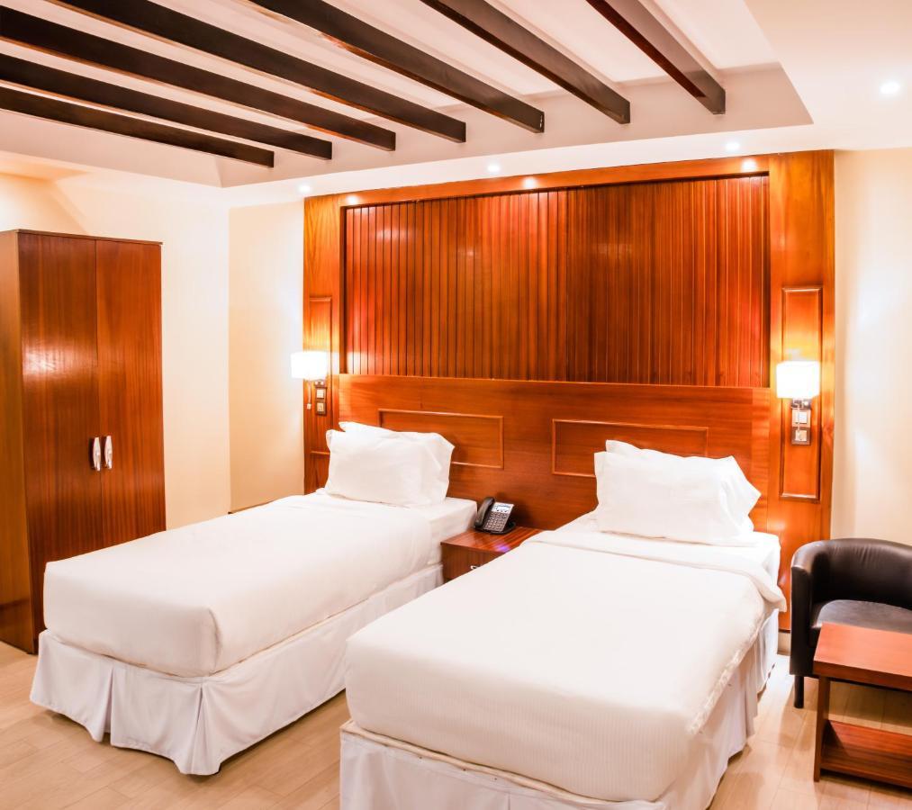 Sainte Famille Hotel Kigali Exterior photo